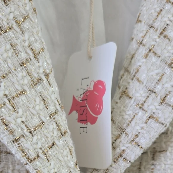 L'ATISTE White Tweed Dress with Gold Accents - Picture 9 of 10